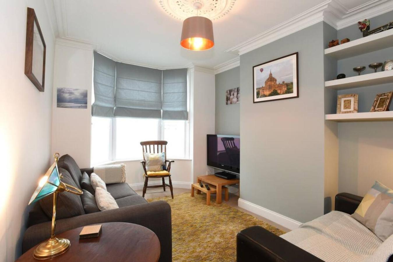 Air Maison - Stylish 2 Bedroom - Short Walk To Southsea Portsmouth Bagian luar foto